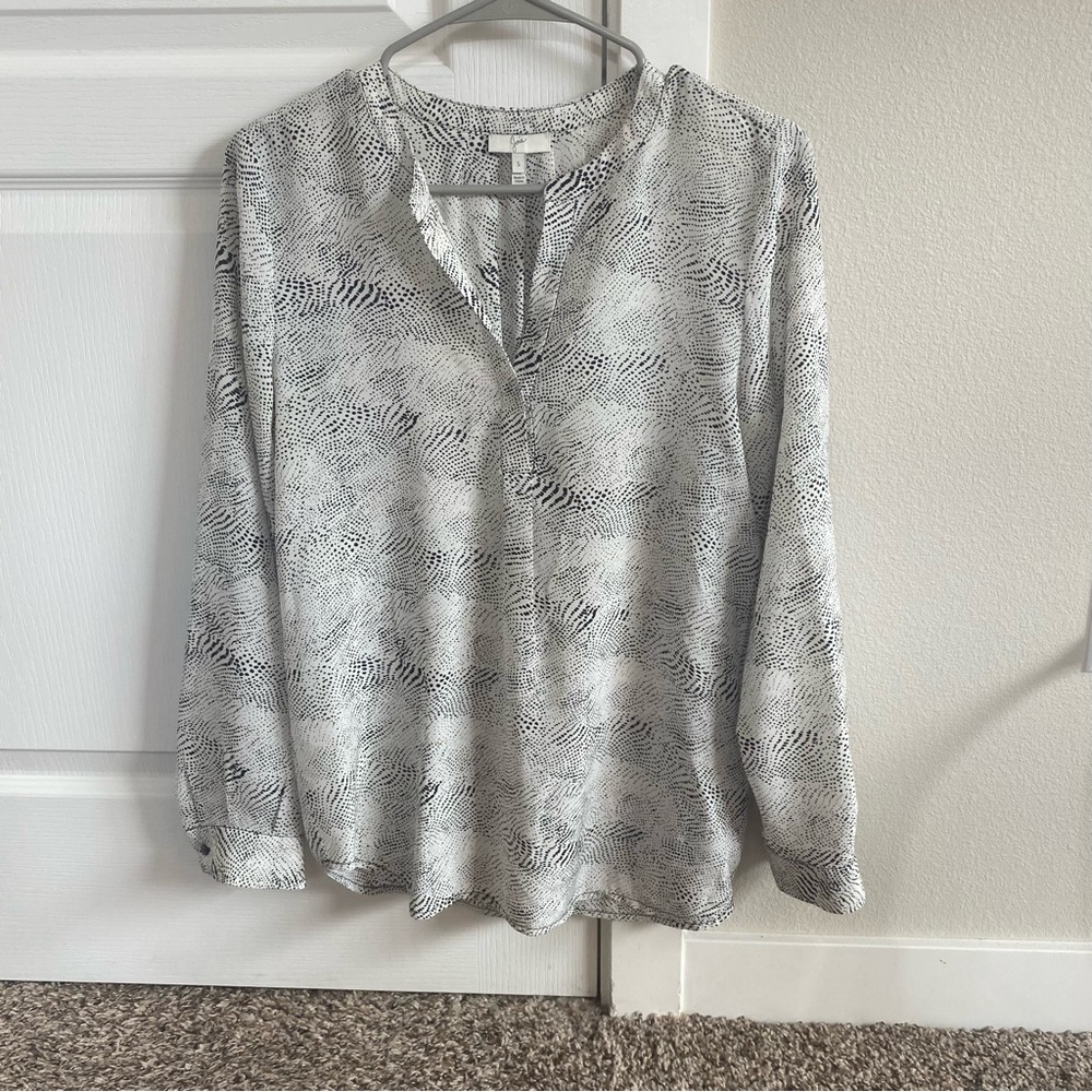 Joie blouse! Perfect condition! Never worn!